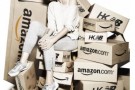 Heidi Klum con New Balance su Amazon per lo Shopping online