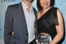 Katie Holmes in Max Mara premiata al Face of the Future Award
