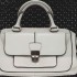 Anne Hataway testimonial per la Signature Collection di Tod’s