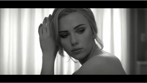 Scarlett Johansson in video per Dolce & Gabbana 