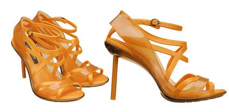 Jean Paul Gaultier firma le shoes primavera 2010 per il brand Melissa