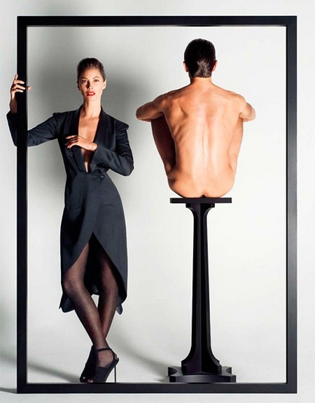 Yves Saint Laurent, ADV invernale 2009/2010 con Christy Turlington