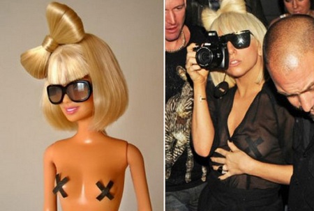 Lady Gaga diventa Barbie con i suoi innumerevoli look