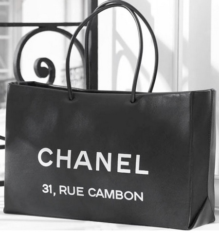 La maison Chanel presenta la sua rivista:  31 Rue Cambon