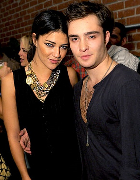 Ed Westwick e Jessica Szohr, una coppia normale e felice nella vita