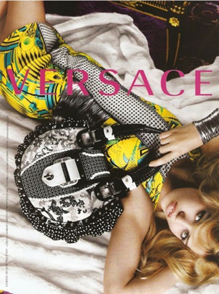 Versace, campagna pubblicitaria primavera estate 2010