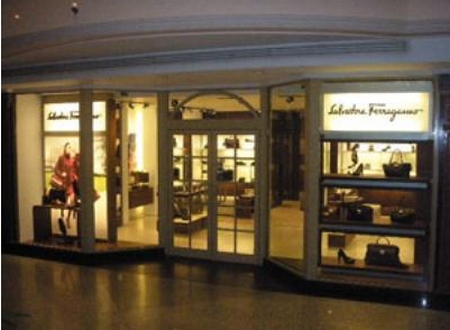 Salvatore Ferragamo, nuova boutique al Cairo