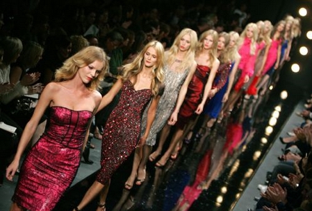 Presentazione del calendario sfilate del Milano Moda Donna 2010