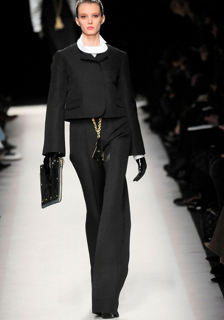 Yves Saint Laurent, collezione autunno inverno 2010/2011