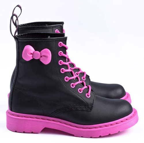 Hello Kitty in versione Dr.Martens: 50 anni e una Boots Collection