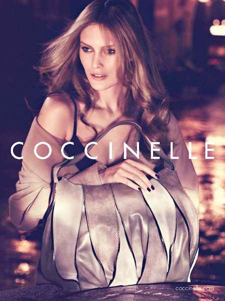 Coccinelle, ADV autunno inverno 2010 2011