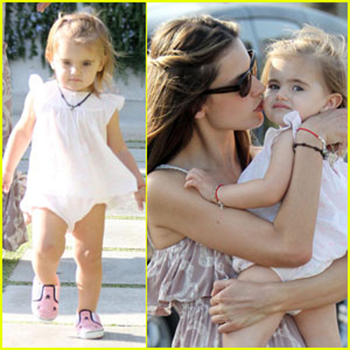 alessandra-ambrosio-motherly-malibu