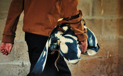 dries-van-noten-men-bag-colored