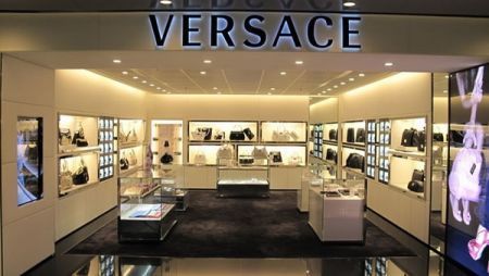 Versace, nuova apertura a Ginevra
