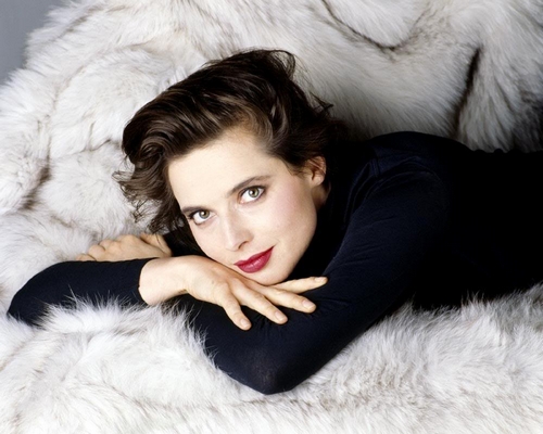 Isabella Rossellini si racconta su Marie Claire