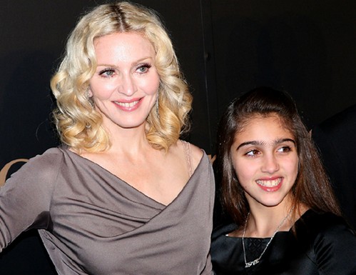 La L.A.Triumph fa causa alla Pop Star Madonna per il nome del brand Material Girl