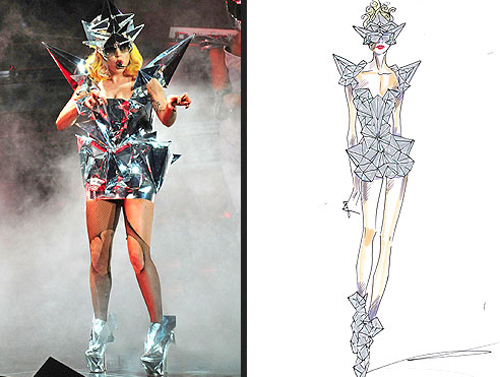 Lady Gaga in Giorgio Armani per il look del Monster Ball Tour