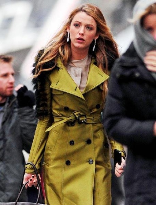 blake-lively-burberry