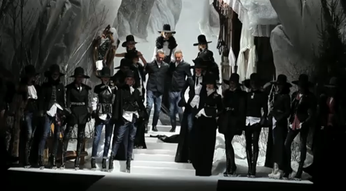 Dsquared², la cavallerizza del far west nella MFW