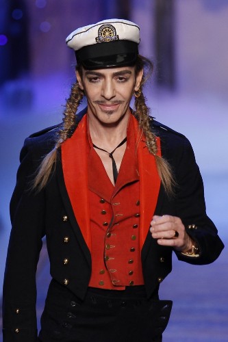 John Galliano, prima udienza in tribunale