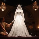 l'abito da sposa e gli accessori di Kate Middleton in mostra a Buckingham Palace