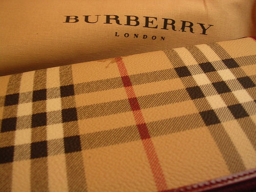 Burberry: bilancio positivo nel primo semestre