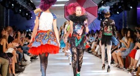 desigual sfilata p/e 2012