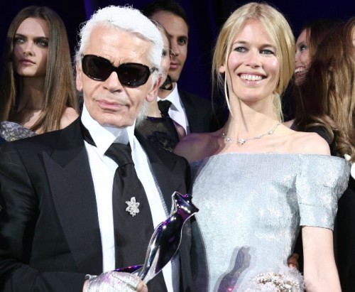 Claudia Schiffer scelta da Karl Lagerfeld per la collezione a/i Chanel occhiali