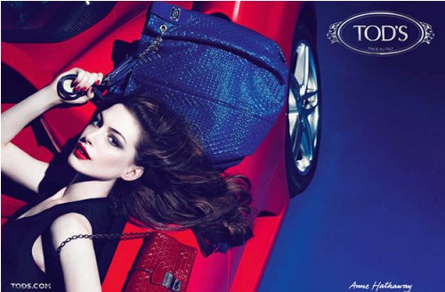 anne hathaway testimonial tod's signature collection borse autunno inverno 2011 2012