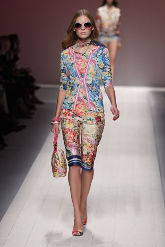 milano fashion week milano settimana della moda pe 2012 sfilate d&g prada bluegirl richmond