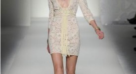 sfilata moschiono pe 2012 collezione pe 2012 milano fashion week 2011