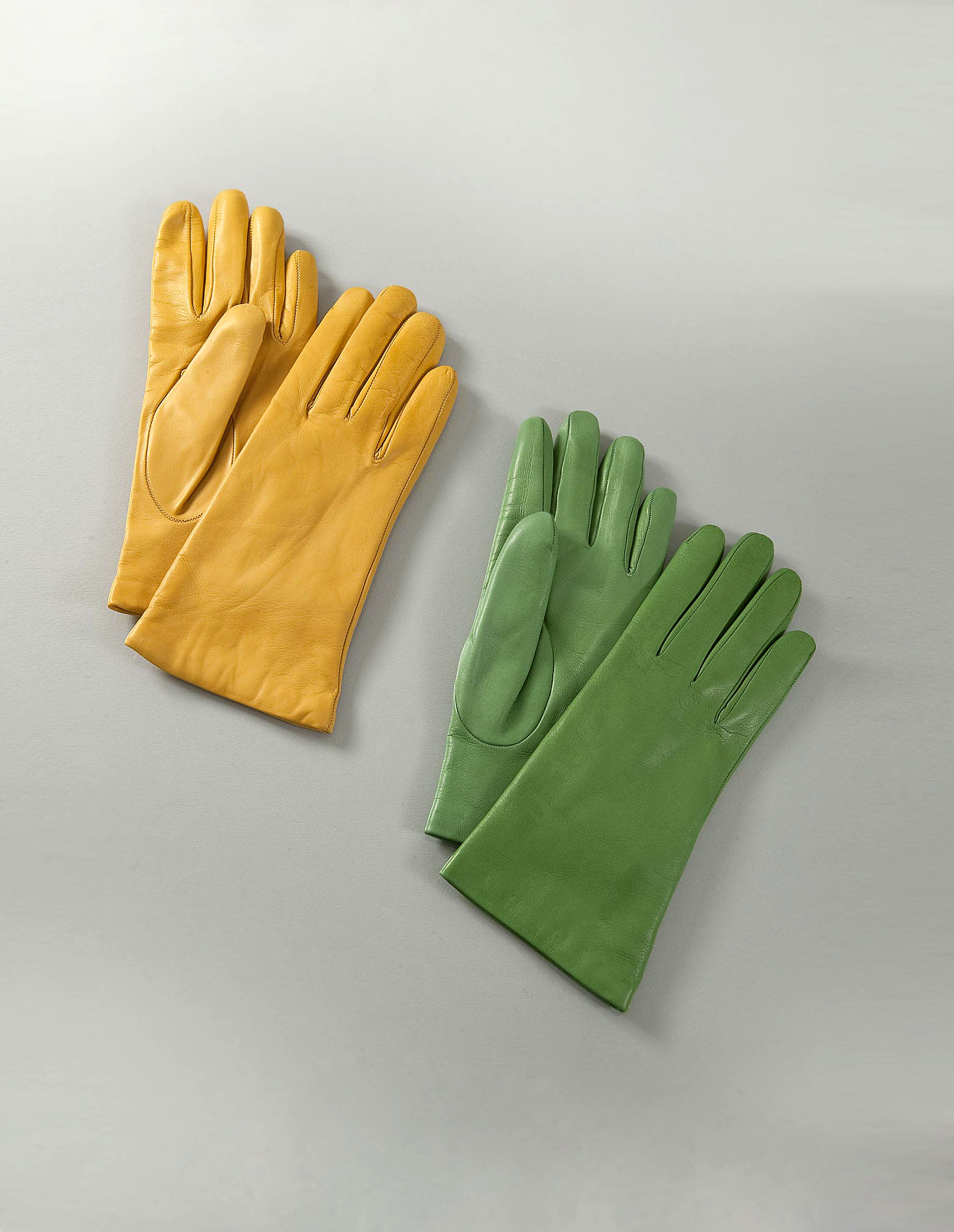 Sermoneta Gloves, senape e verde i nuovi colori dell'inverno
