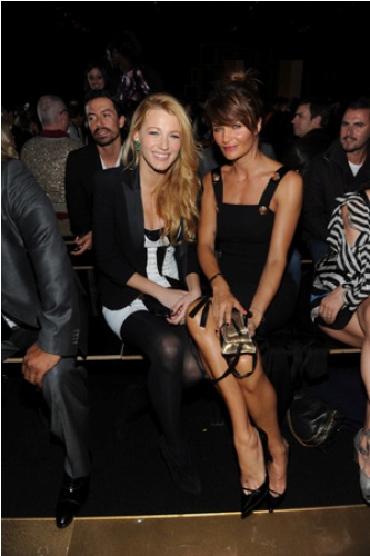 H&M for Versace, una serata speciale a New York con Blake Lively, Uma Thurman e Jessica Alba