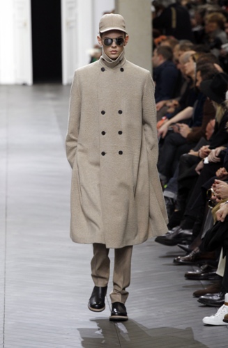 Parigi fashion Week: Christian Dior Homme propone la linearità assoluta