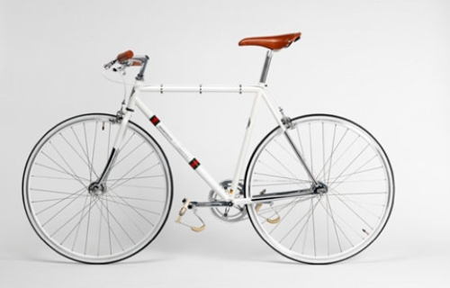 Gucci firma un'esclusiva bicicletta in collaborazione con Bianchi