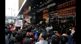 dolce&gabbana protesta hong kong