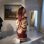 mostra abiti antichi femminili palazzo morando milano 2012