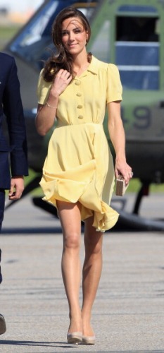 idee look festa donne giallo pastello kate middleton