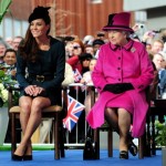 regina elisabetta critiche look kate middleton