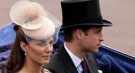 Kate Middleton Giubileo Regina alexander mcqueen