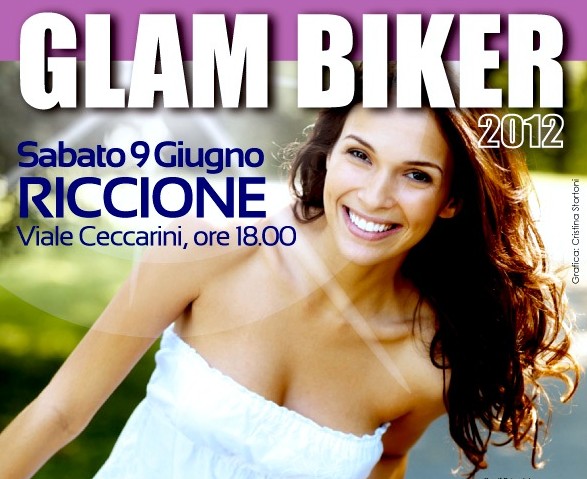 Sfilata Glam Biker 2012: bellezze in biciletta con look cuciti da loro stesse!