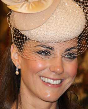 Olimpiadi Londra 2012: Kate Middleton ricicla un abito già indossato per il Giubileo della Regina