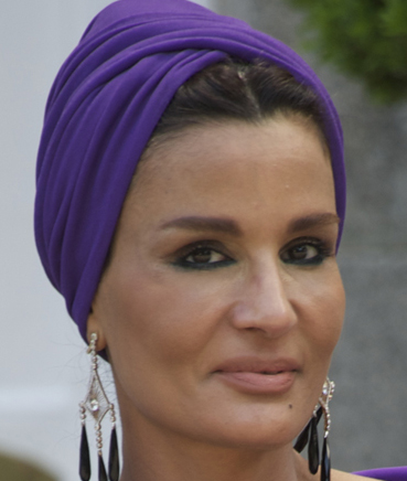 Sheikha Mozah, la First Lady del Qatar innamorata del Made in Italy