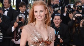 Jessica Chastain testimonial profumo Manifesto Yves Saint Laurent