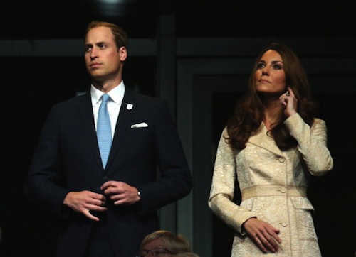 Kate Middleton di nuovo in giallo pastello per la cerimonia di apertura delle Paralimpiadi di Londra