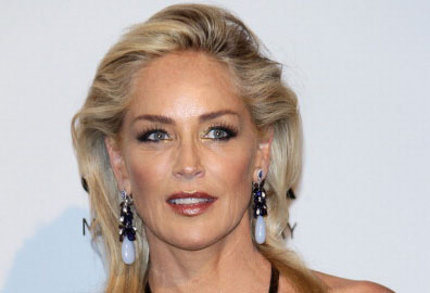 Sharon Stone e Livia Firth al Galà amfAR a Milano