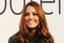 Kate Middleton sceglie cappotti e tailleur per le nuove visite ufficiali 