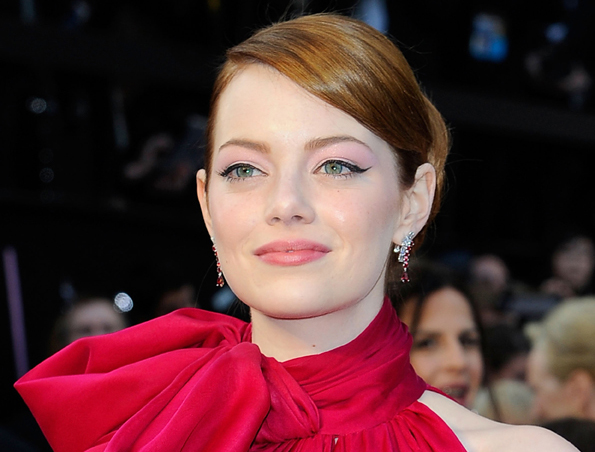 Per Vogue Usa è Emma Stone la donna più elegante del 2012