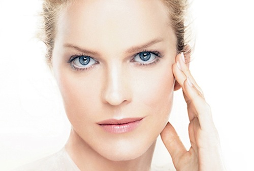 Eva Herzigova testimonial Capture Total Dior