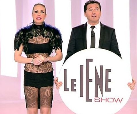 Ilary Blasi indossa un abito Mirkog. Di Brandimarte a Le Iene Show